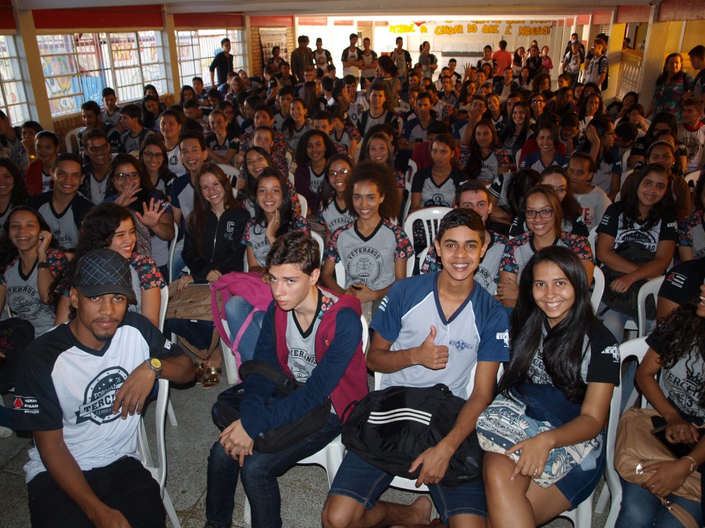 Palestra sobre o Enem reuniu estudantes do Ensino Médio de Porteirinha